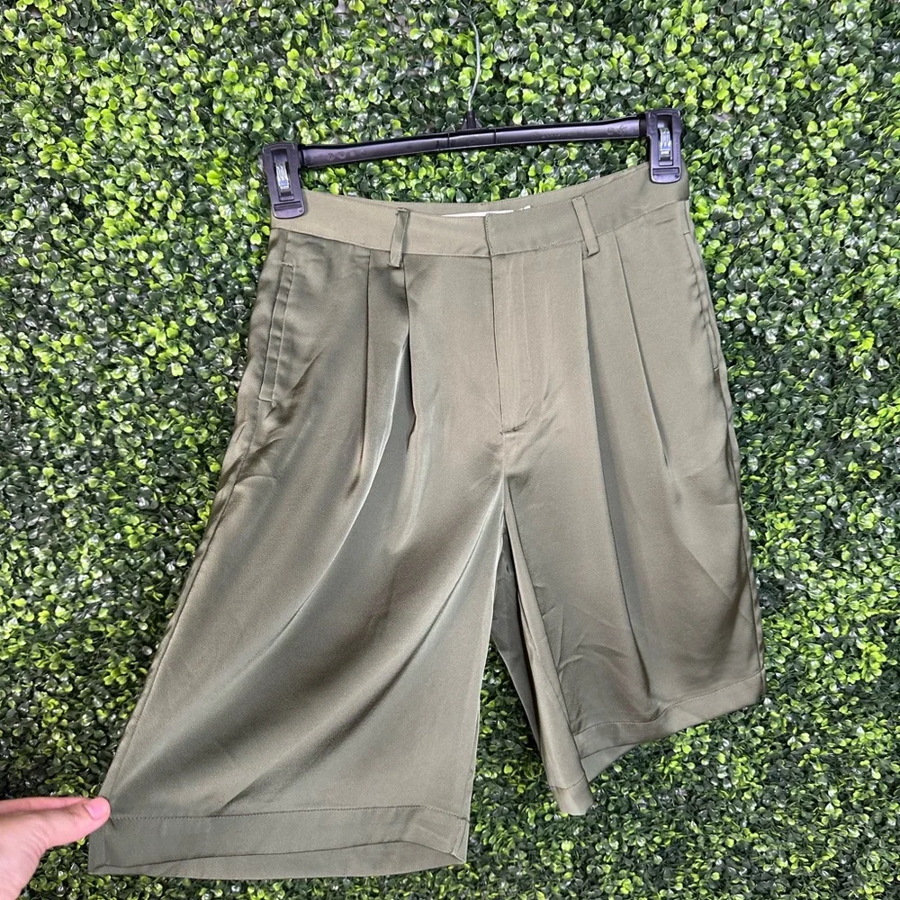 bishop + young chic olive