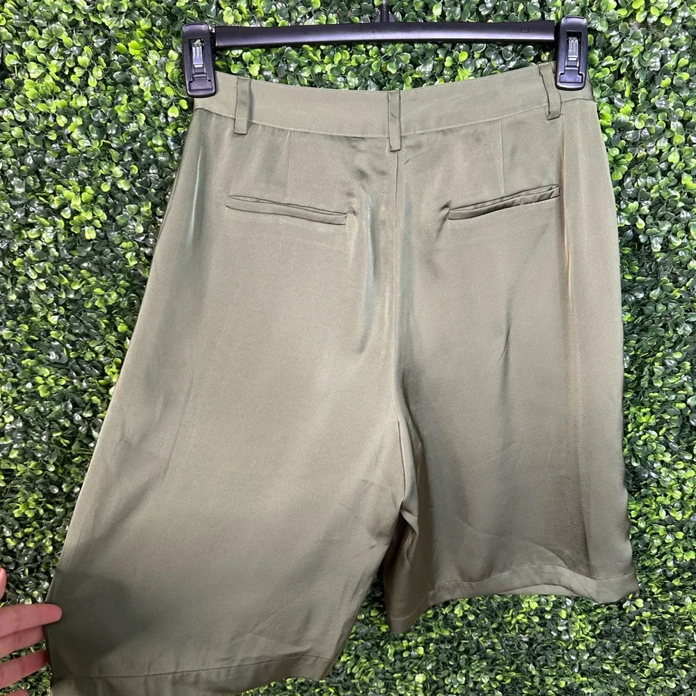 bishop + young chic olive
