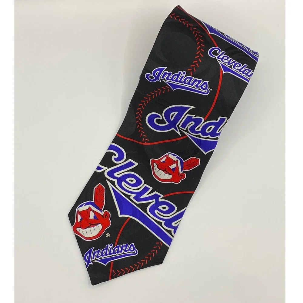 Vintage Cleveland Indians MLB Baseball Necktie RM Sport Silk 1993 Chief‎ Wahoo