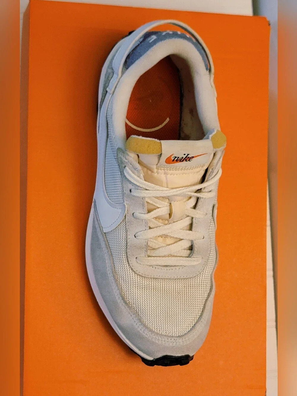 Nike waffle debut
