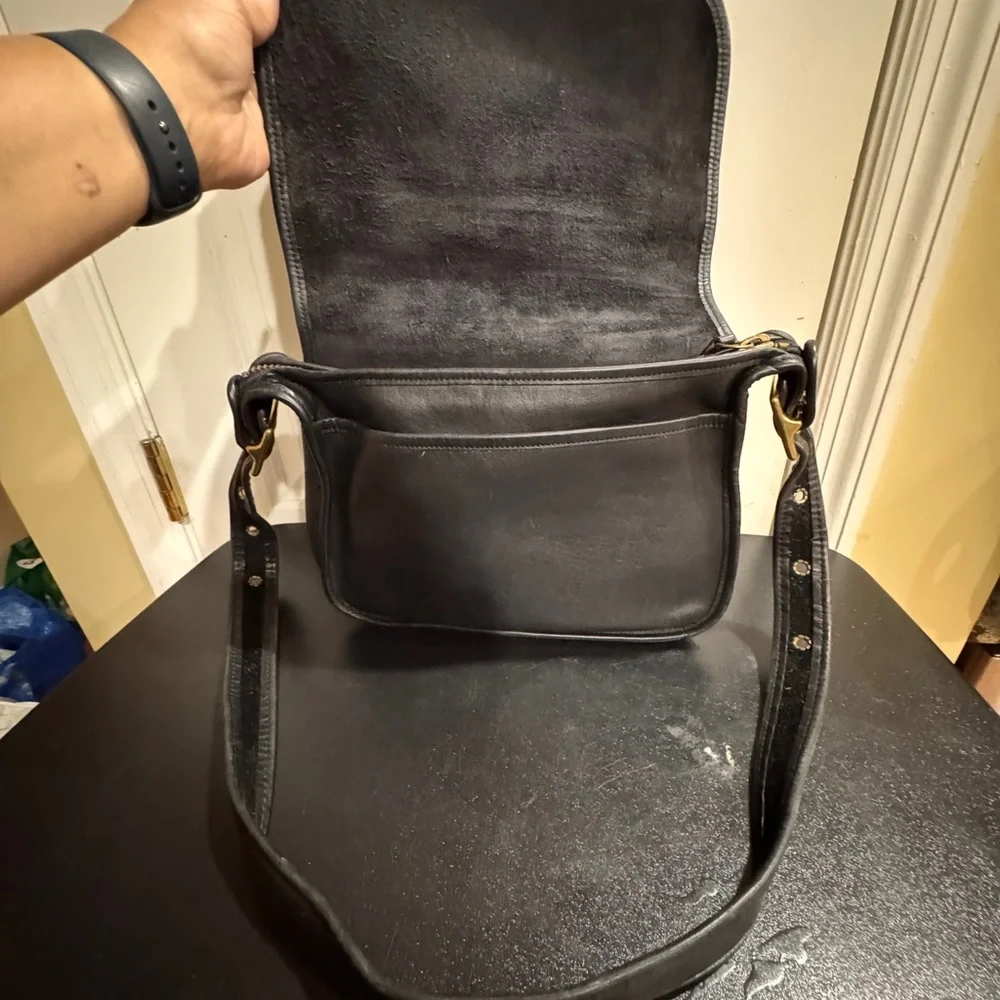 Coach sleek black