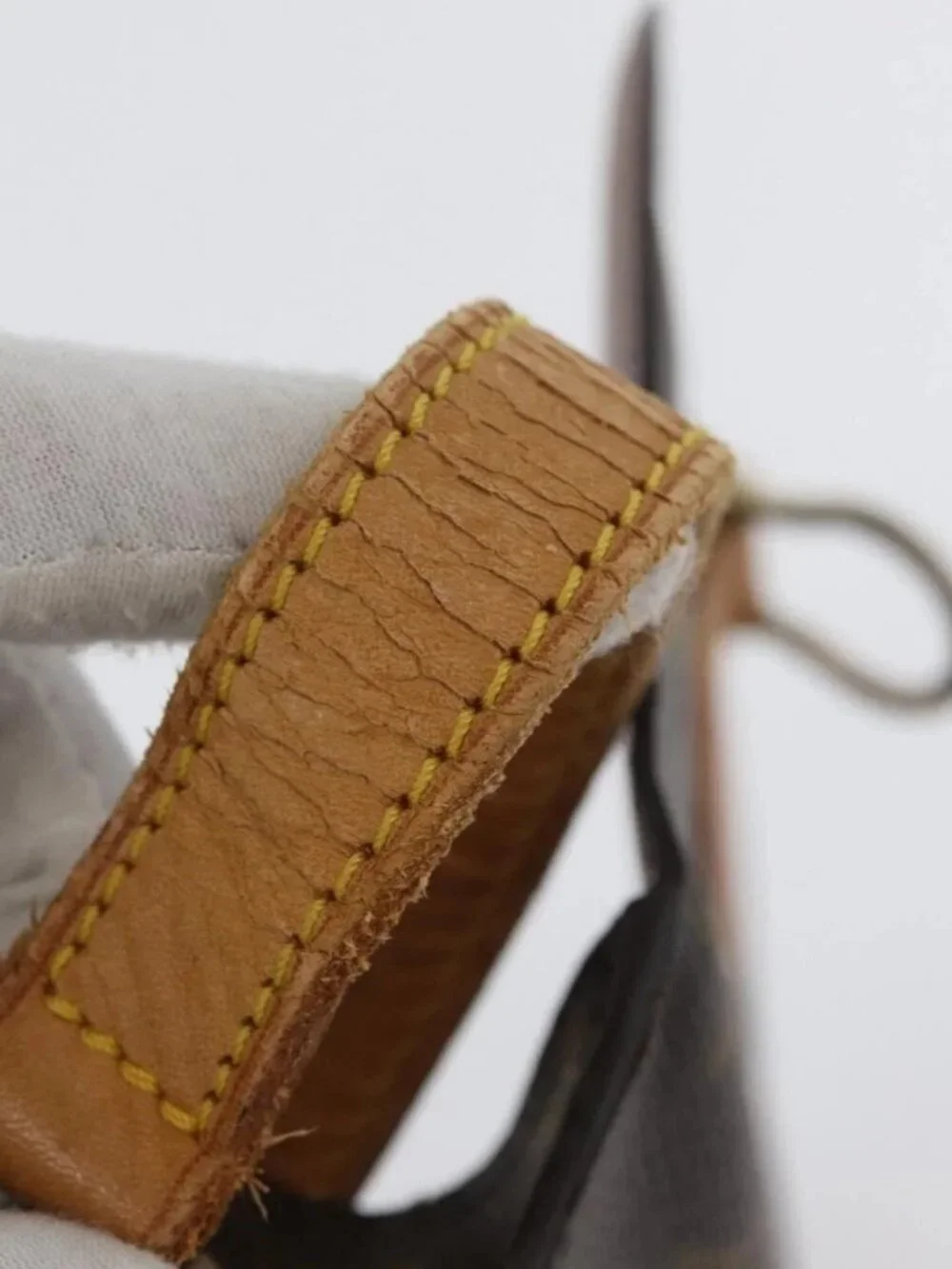 Louis Vuitton brand	louis vuitton