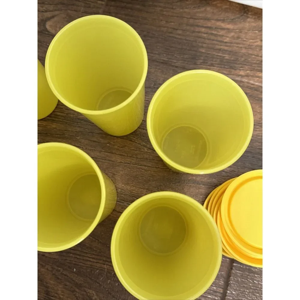 Tupperware Vintage 9 oz Sheer Stacking Yellow Cups Tumbler Set of 6 w/‎ Lids