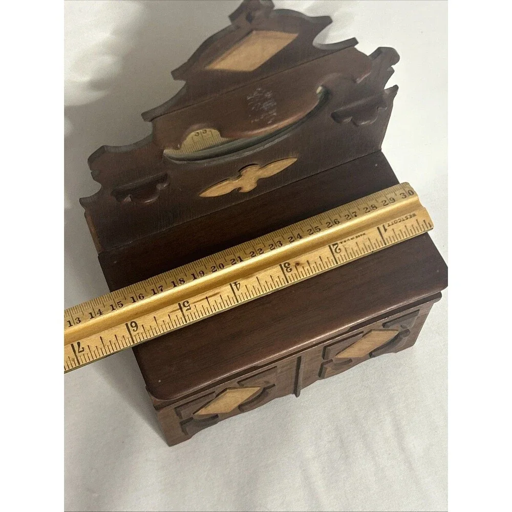 N/A antique dollhouse