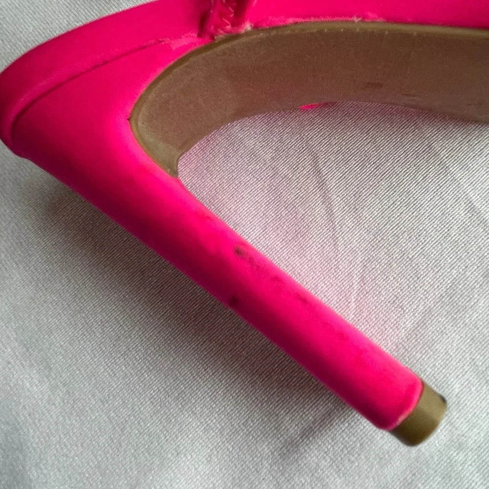 Wild Diva pink slip