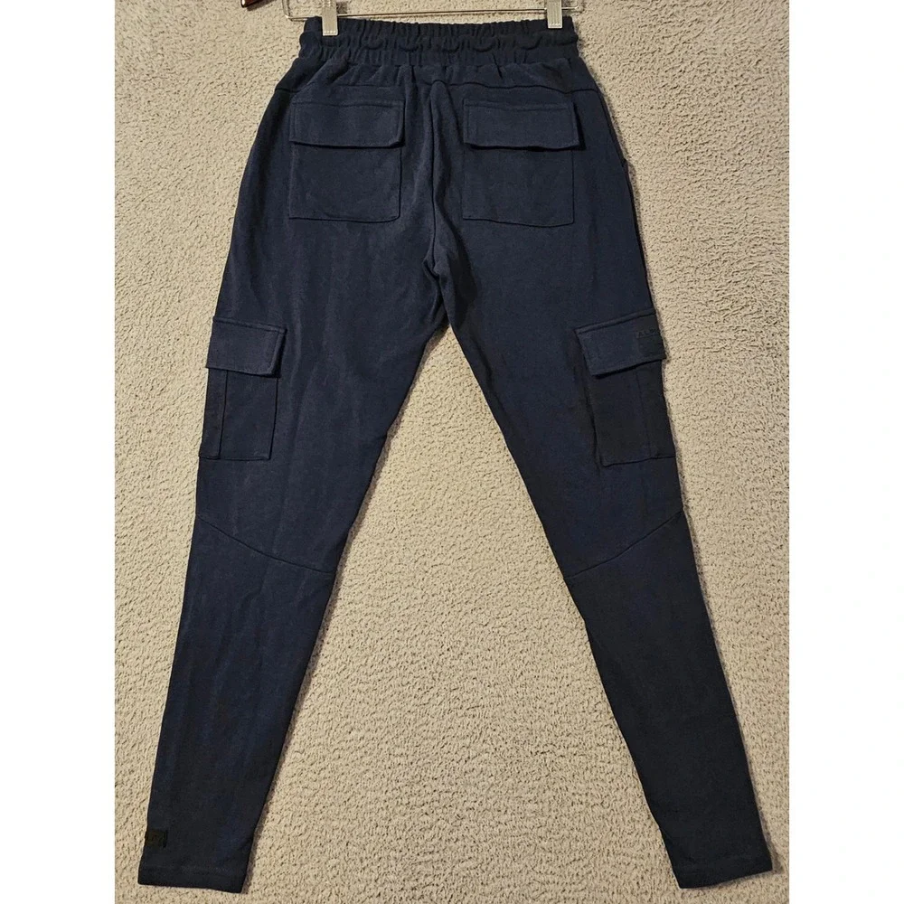 Alphalete cargo joggers