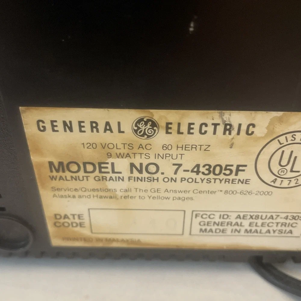 Vintage 1984 General Electric Flip Clock Radio‎ Alarm Clock 7-4305F WORKING