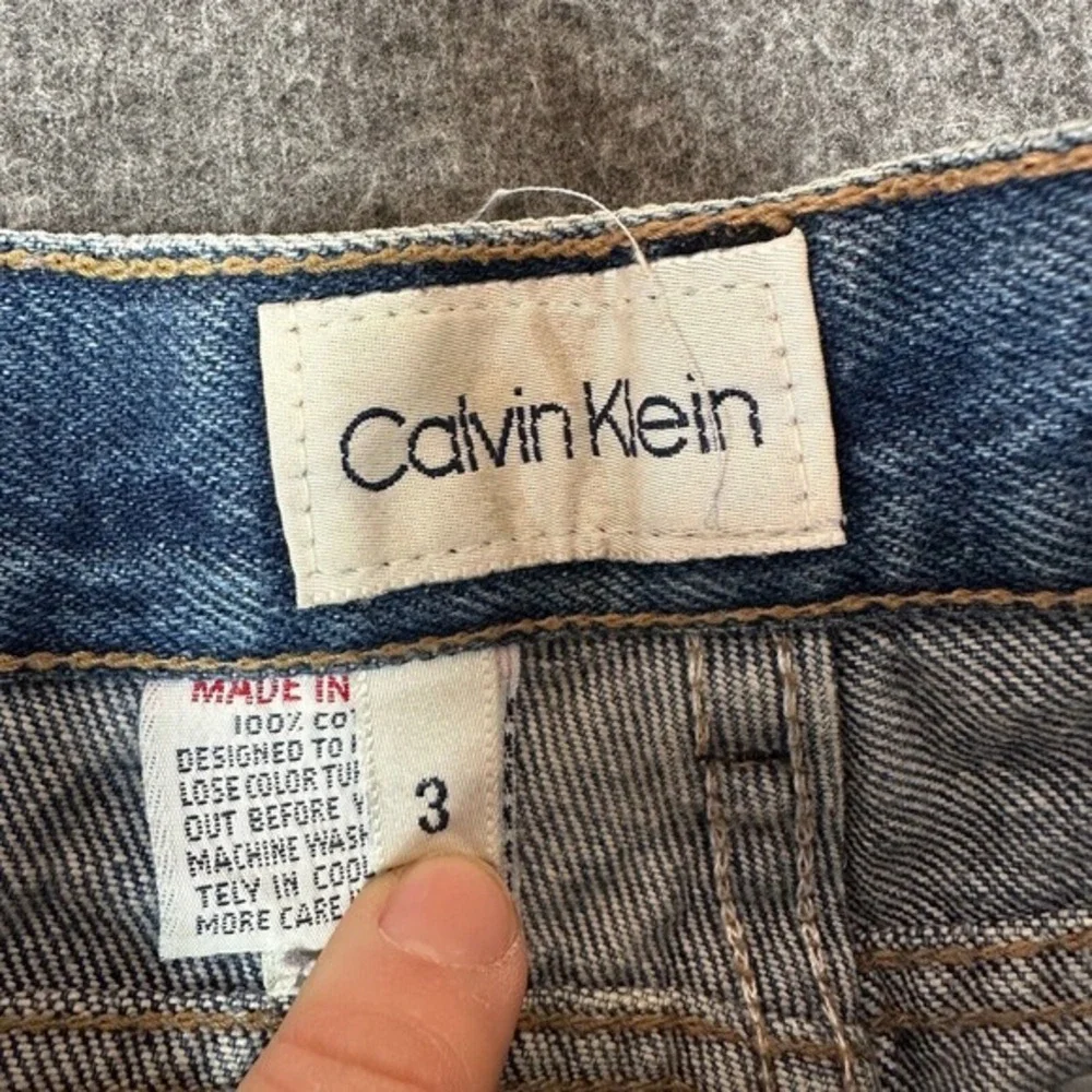 Vintage Calvin Klein High Waist Jeans Juniors 3 Dark Wash‎ Denim 22X27