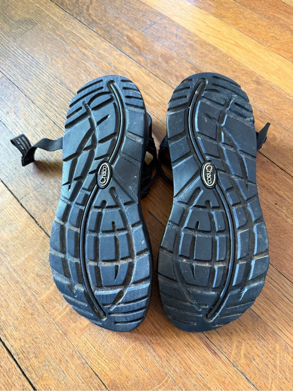 Chaco Black Strappy Sport Sandals
