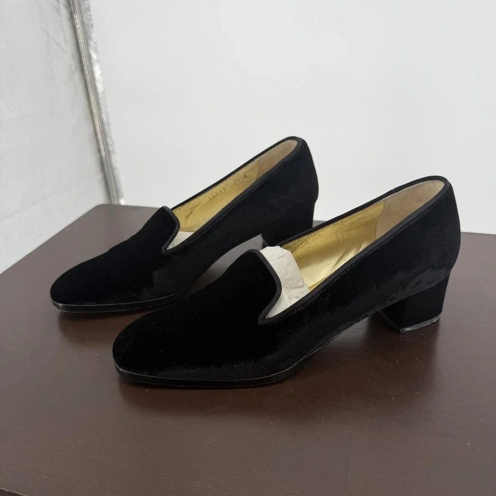 VTG Bottega Veneta‎ Sz 7.5B Black Velvet Classic Low Block Heel W/ Box & Dustbag