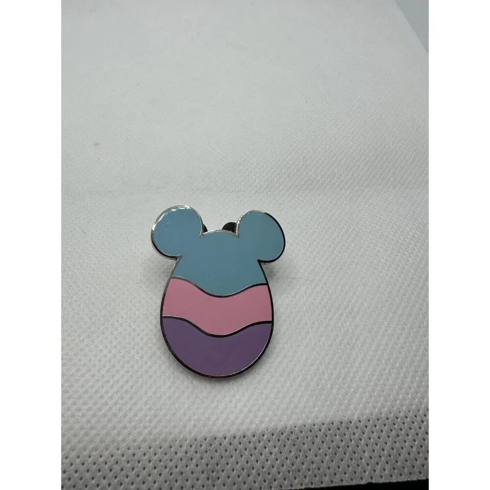 Disney 2009 pin
