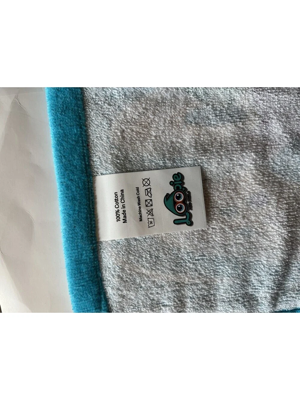 N/A hooded bath