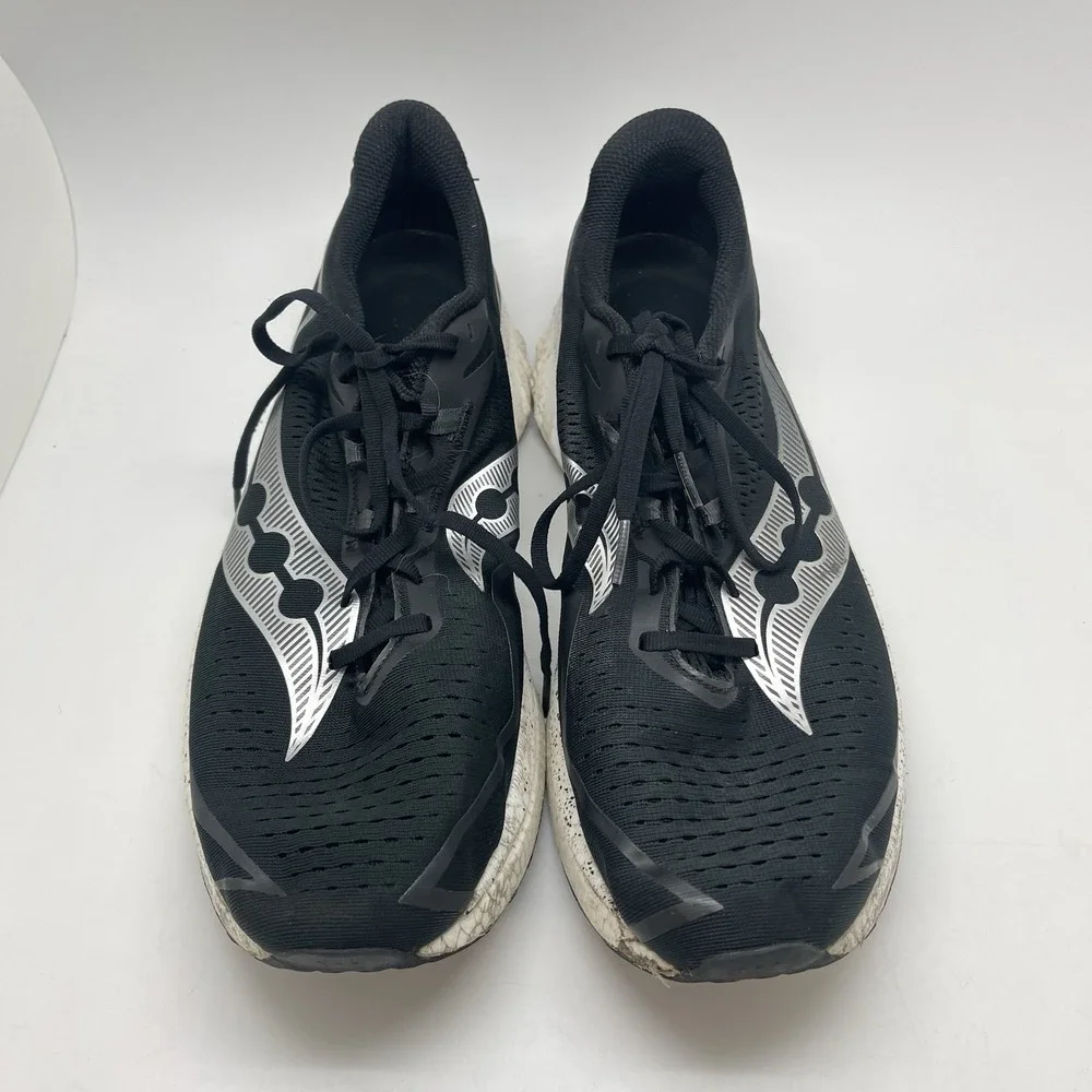 Saucony size mens