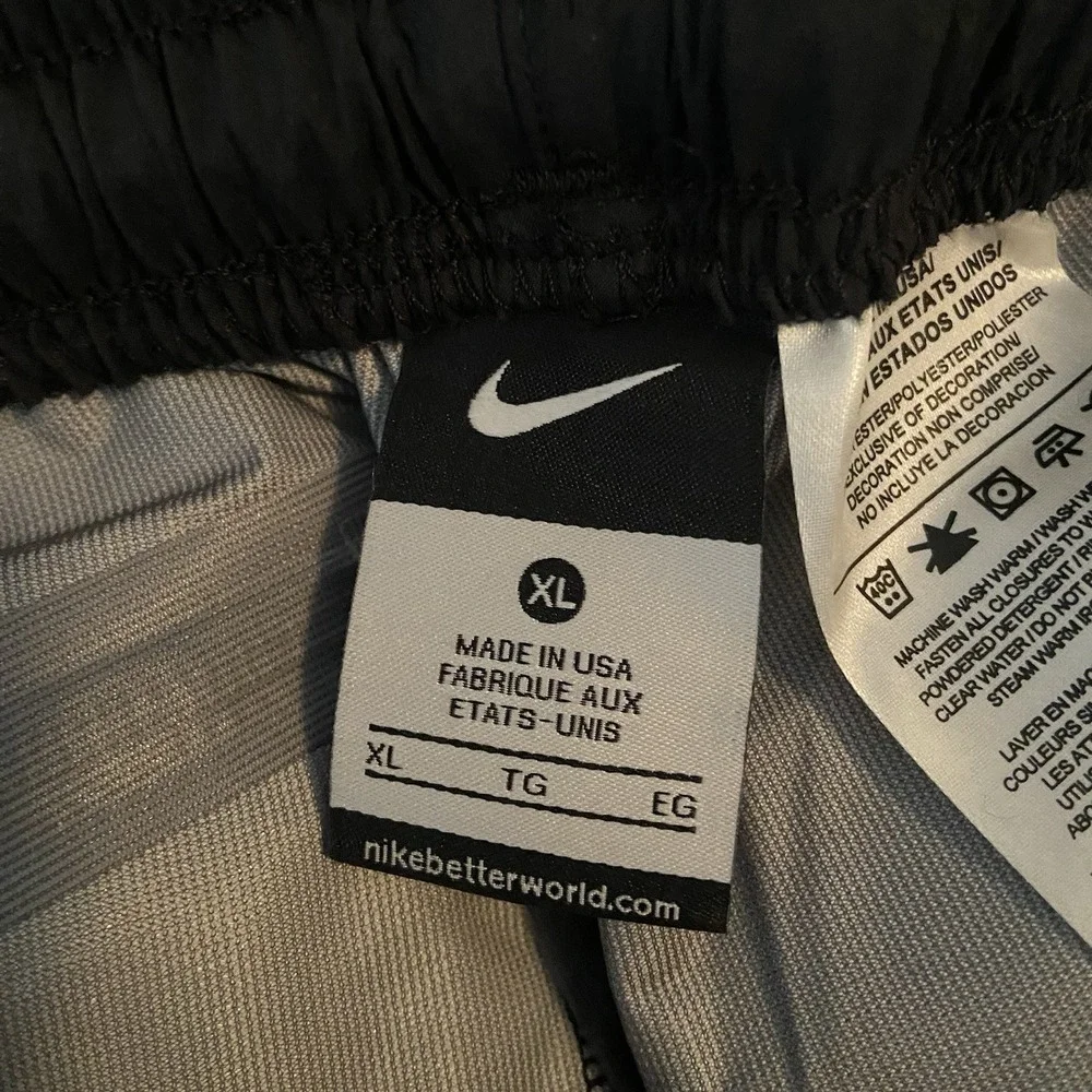 Nike men size