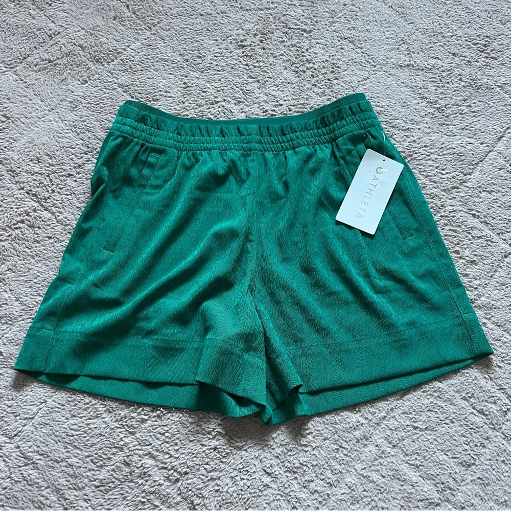 NWT Athleta Echo Short Athletic Stretchy Workout Running‎ Gym Sporty Size 10