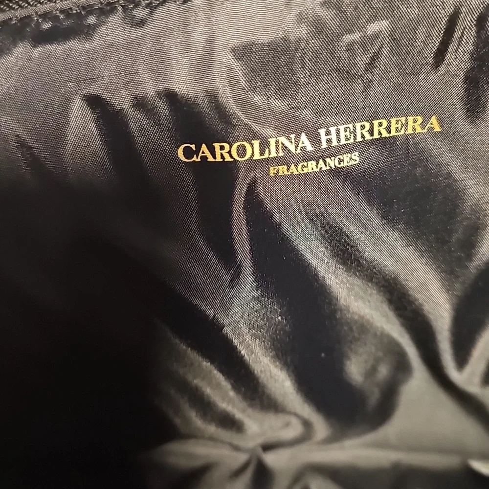 Carolina Herrera elegant black