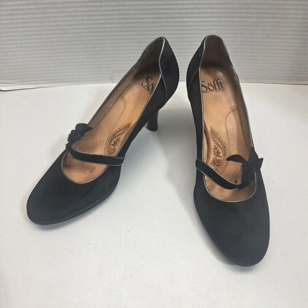 Sofft Womens Black Suede‎ Mary Jane Pumps Floral Bow Mid Heels Size 8M 1015761