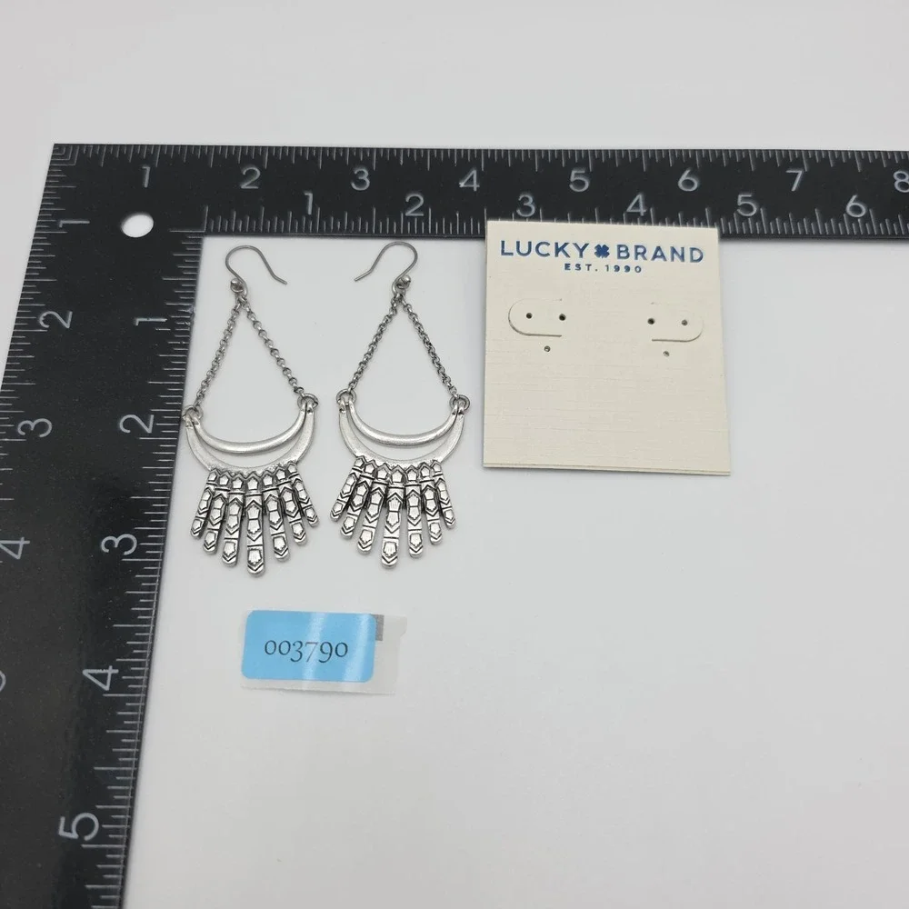 Lucky Brand item excellent