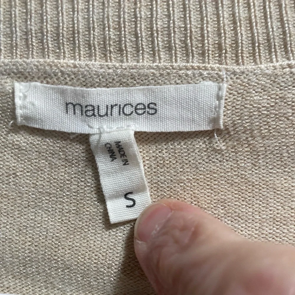 Maurices open front