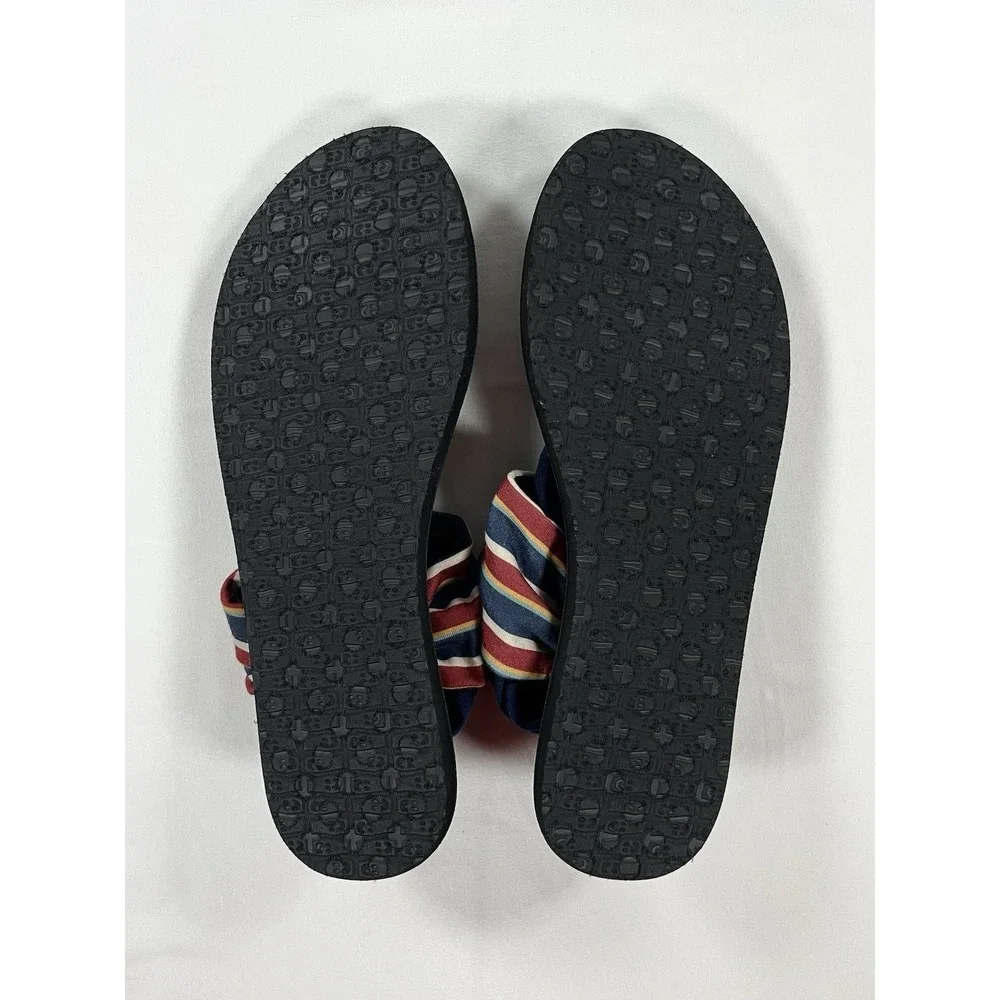 Sanuk brand model