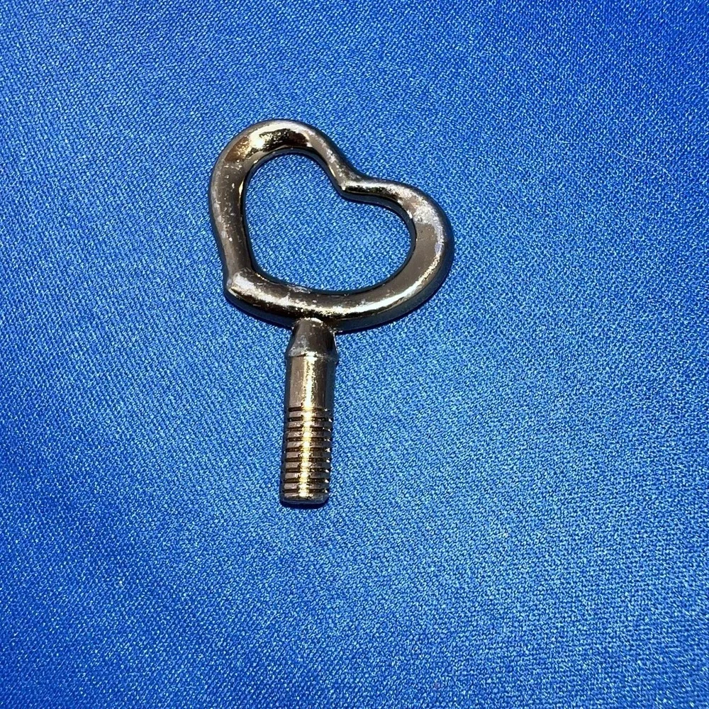 The Unbranded Brand heart shape