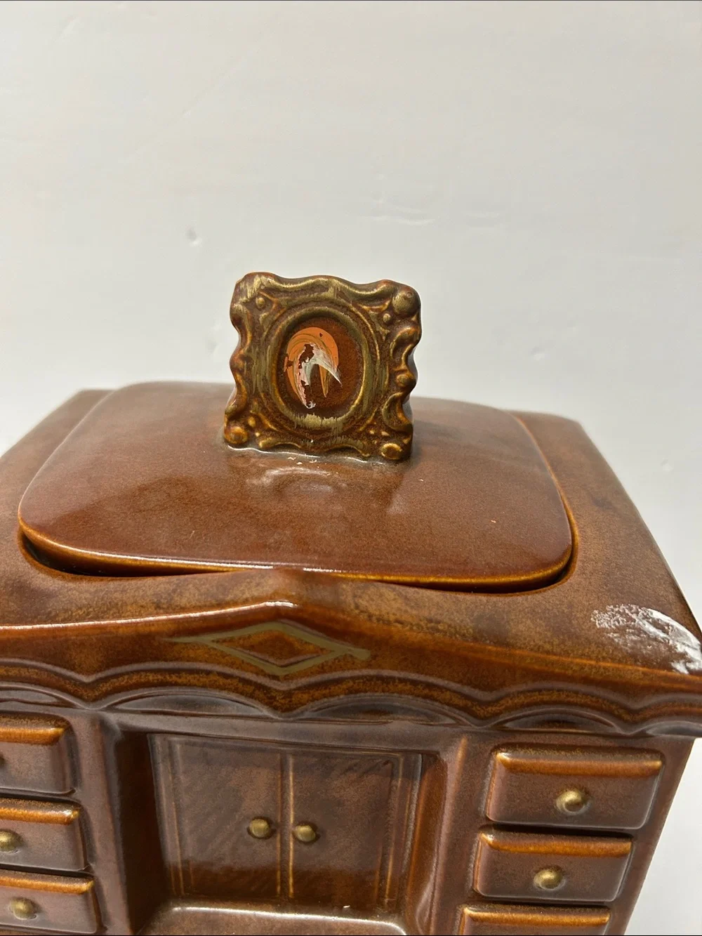 Mccoy lid brown