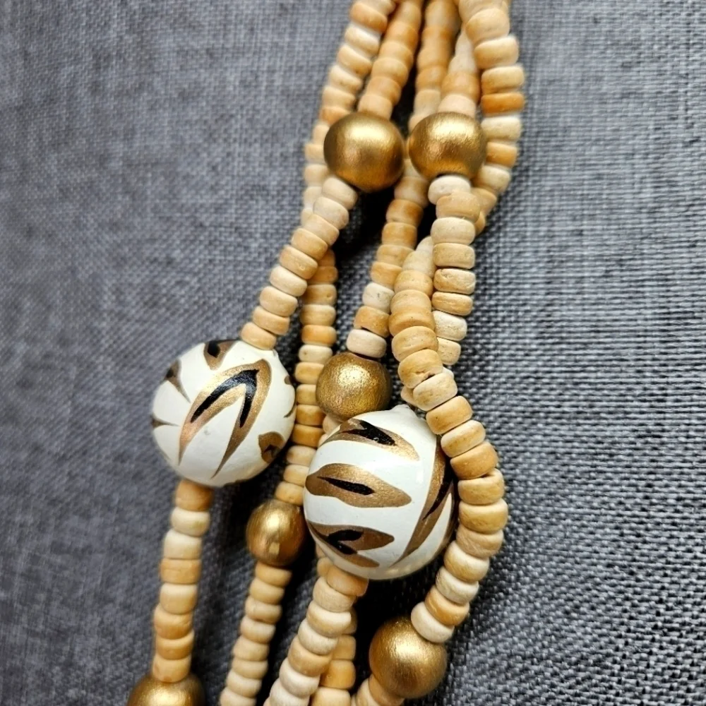 VINTAGE Wooden Animal Print Painted Beaded Statement Necklace