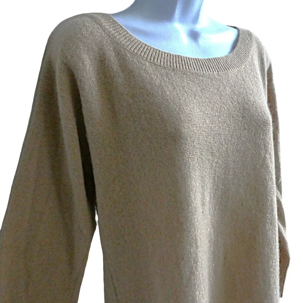 Banana Republic lambswool angorra
