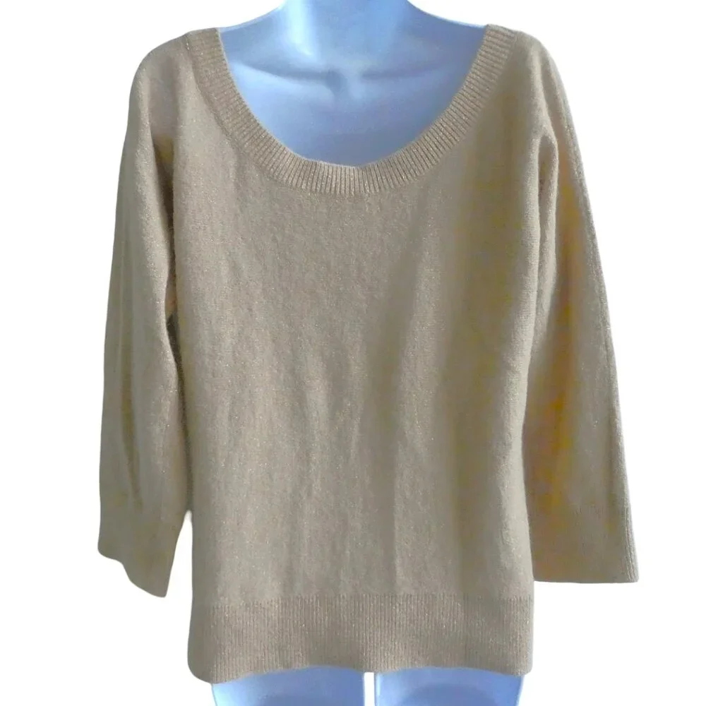 Banana Republic lambswool angorra