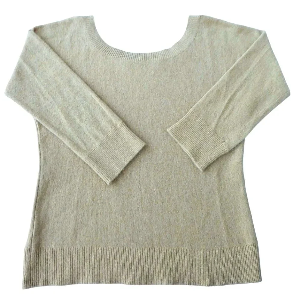 Banana Republic lambswool angorra