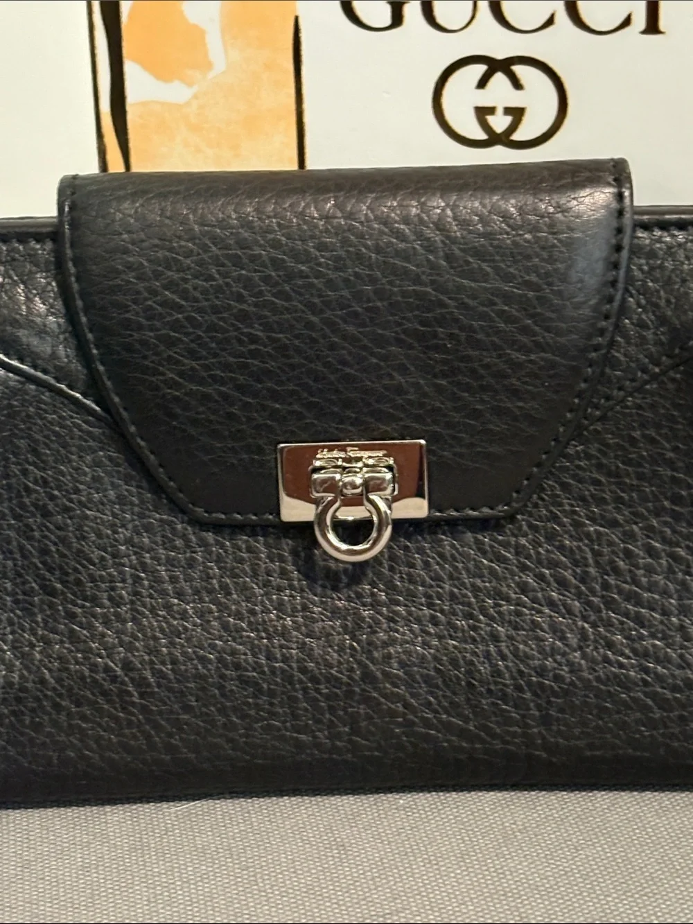 Salvatore Ferragamo use wallet elegant
