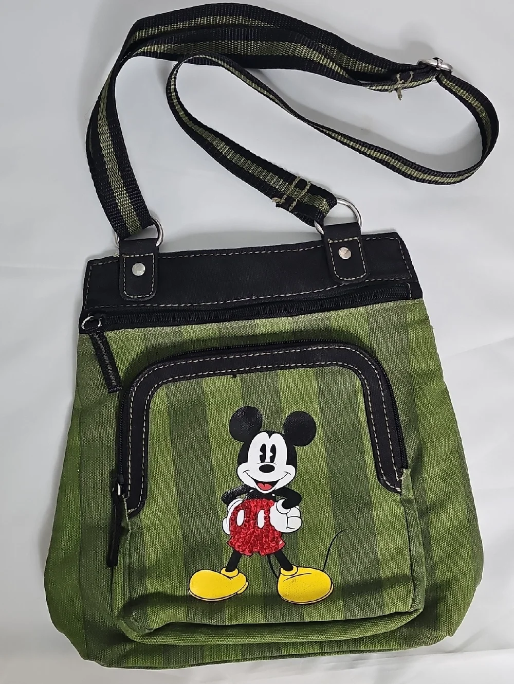 Vintage Mickey Mouse Green Crossbody Bag – Iconic Character Design