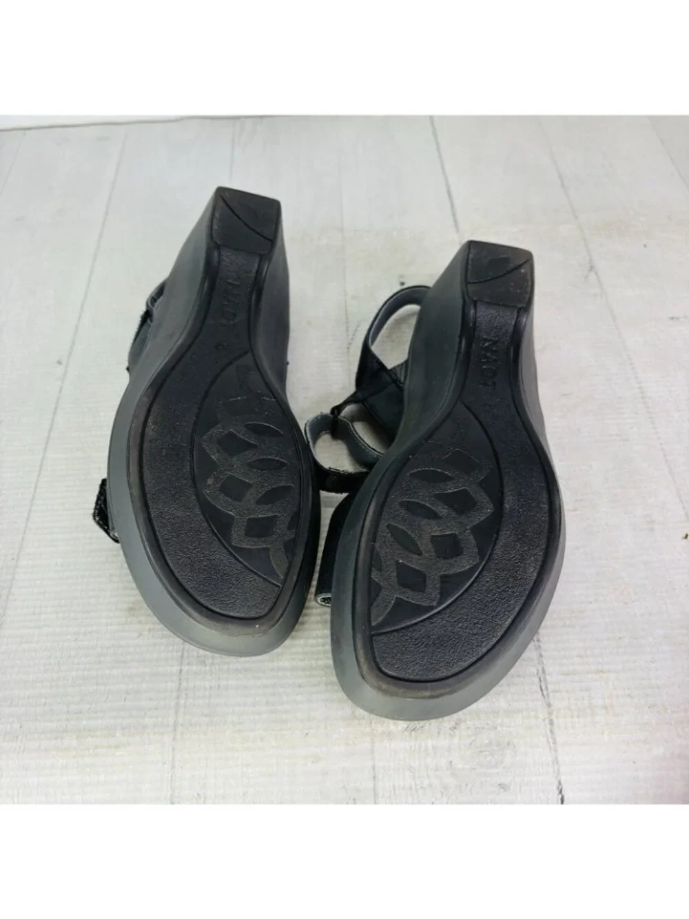 Naot thanks shopping