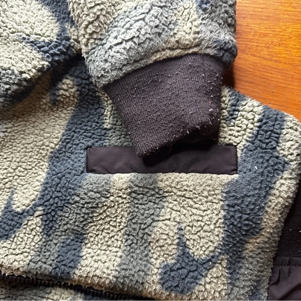 abercrombie kids stylish quilted