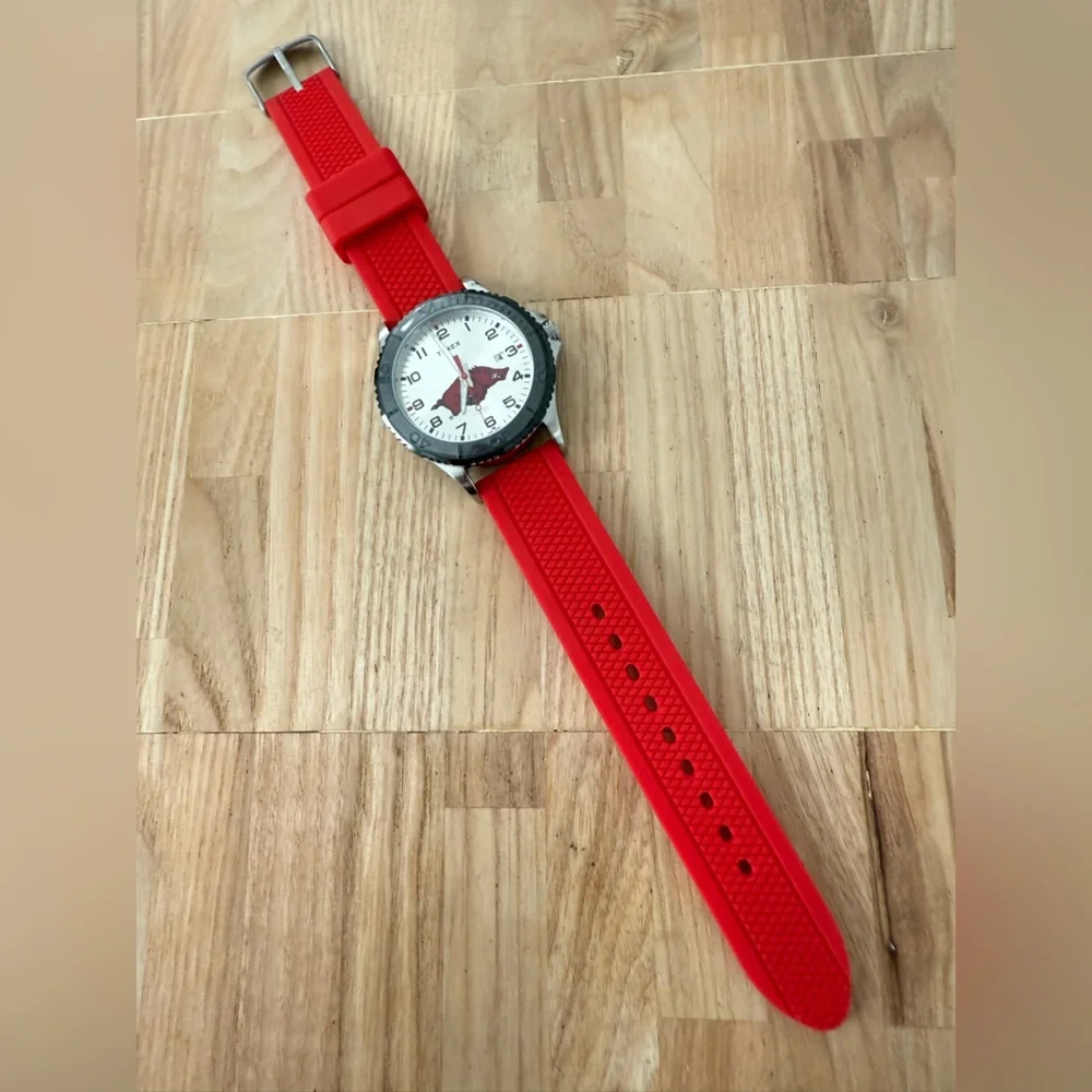 Timex Arkansas razorbacks university of Arkansas watch NEW BATTERY