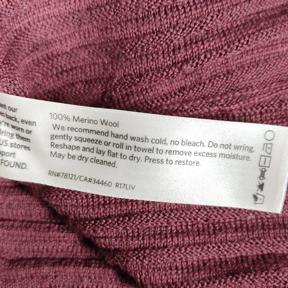 Eileen Fisher 100% merino