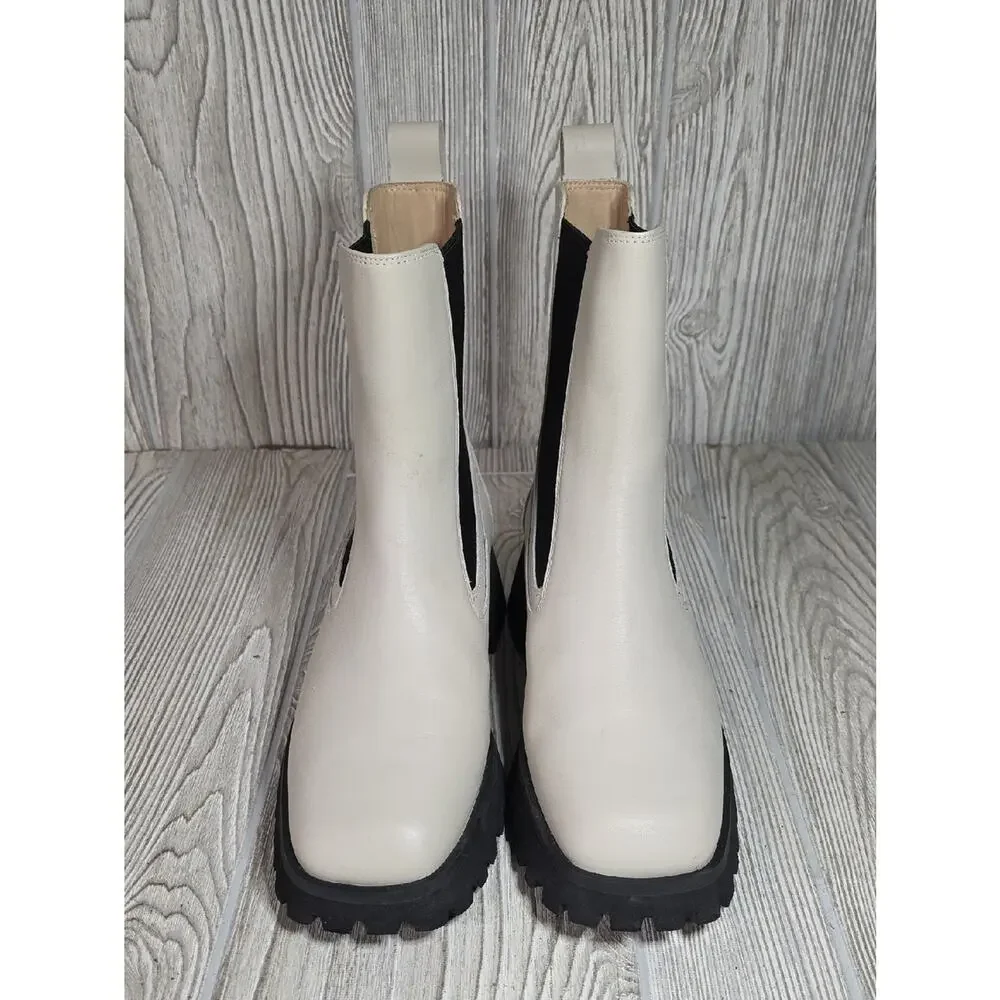 Clarks Stayso Rise Boots Ivory Leather Womens Size 7.5