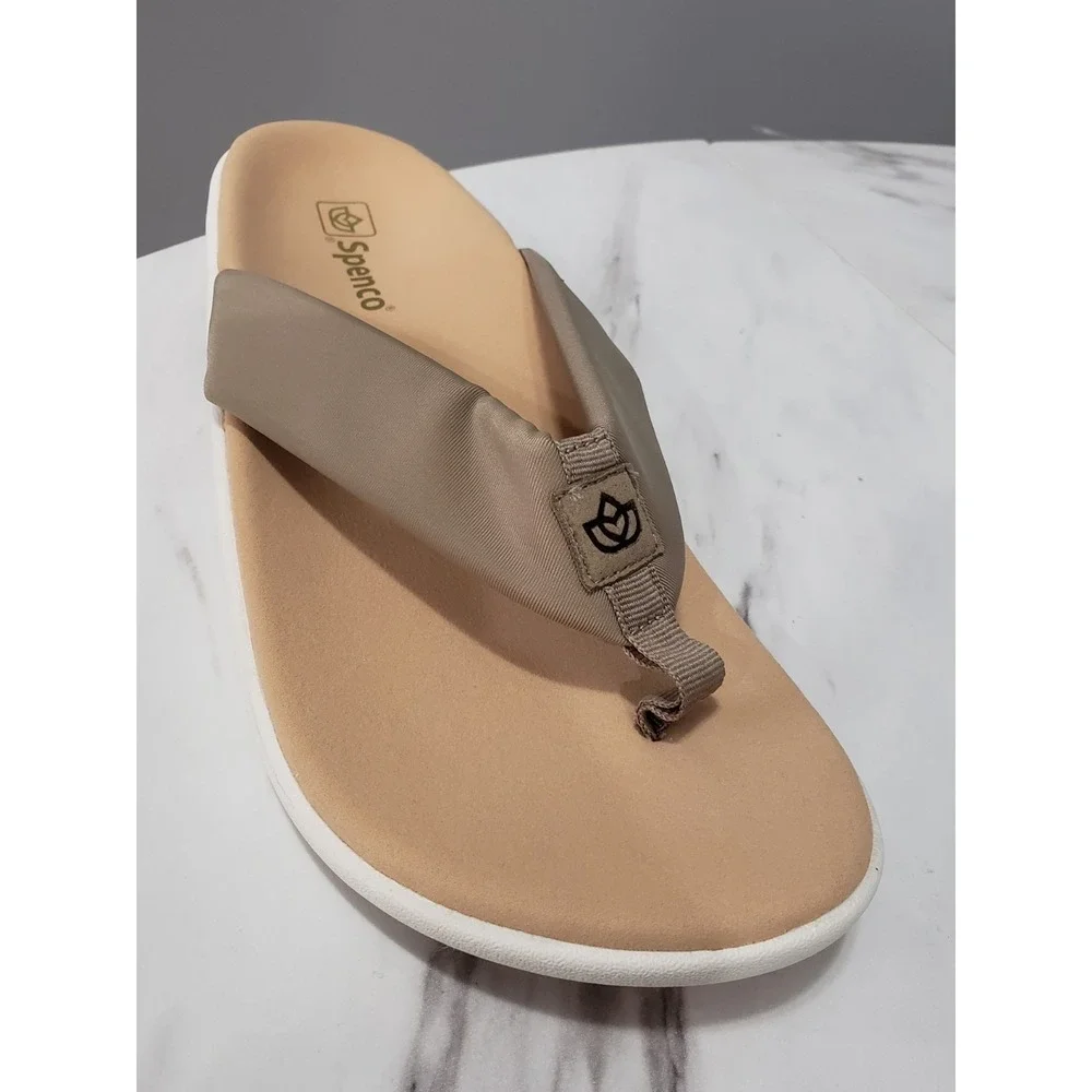 NEW SIZE 12 Spenco Victoria Walking Flip-Flop Comfort Thong WACO light taupe