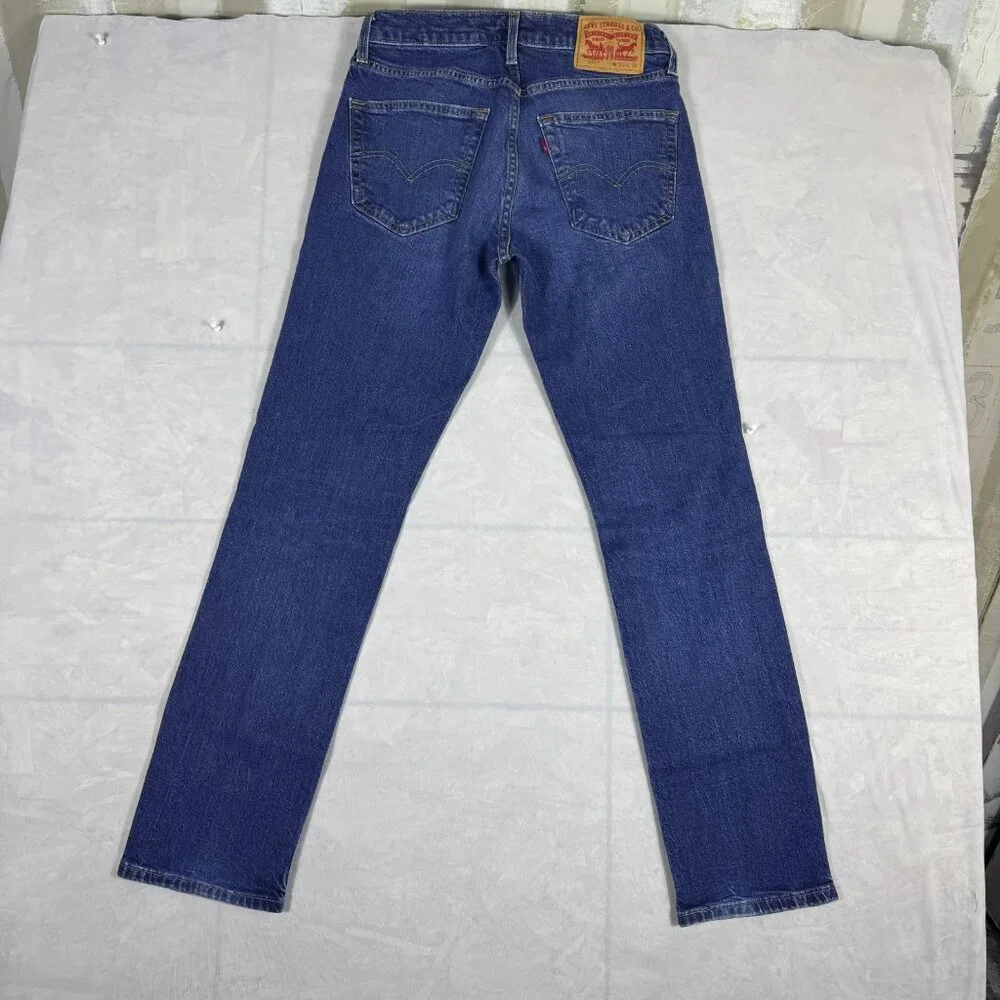 Levis product pair