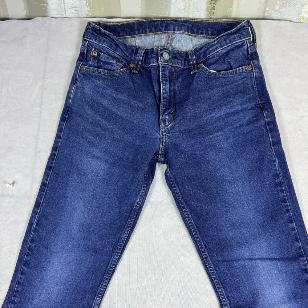 Levis product pair