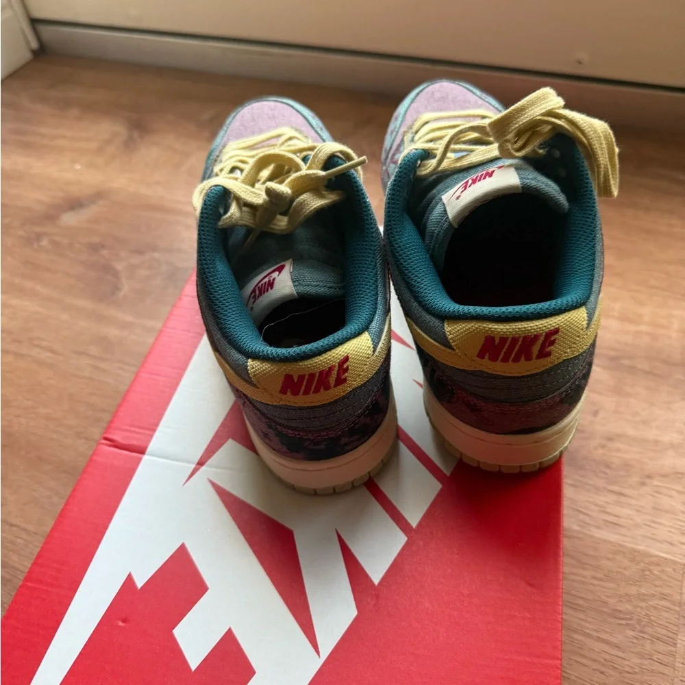 Nike lemon wash dunks Teal and Pink Shoe
