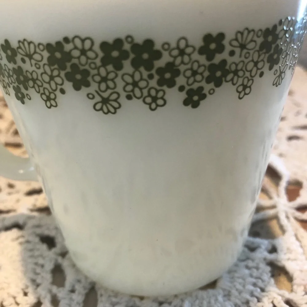 Pyrex beautiful set