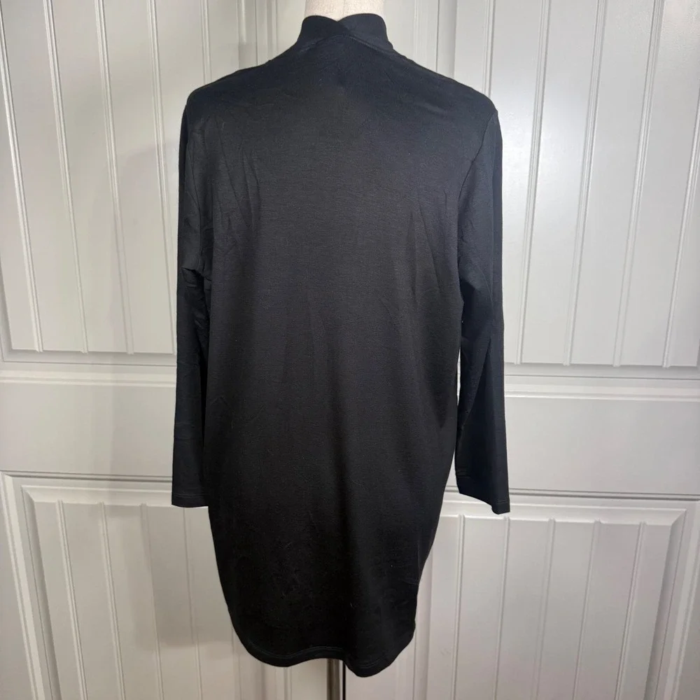 Eileen Fisher attributes brand
