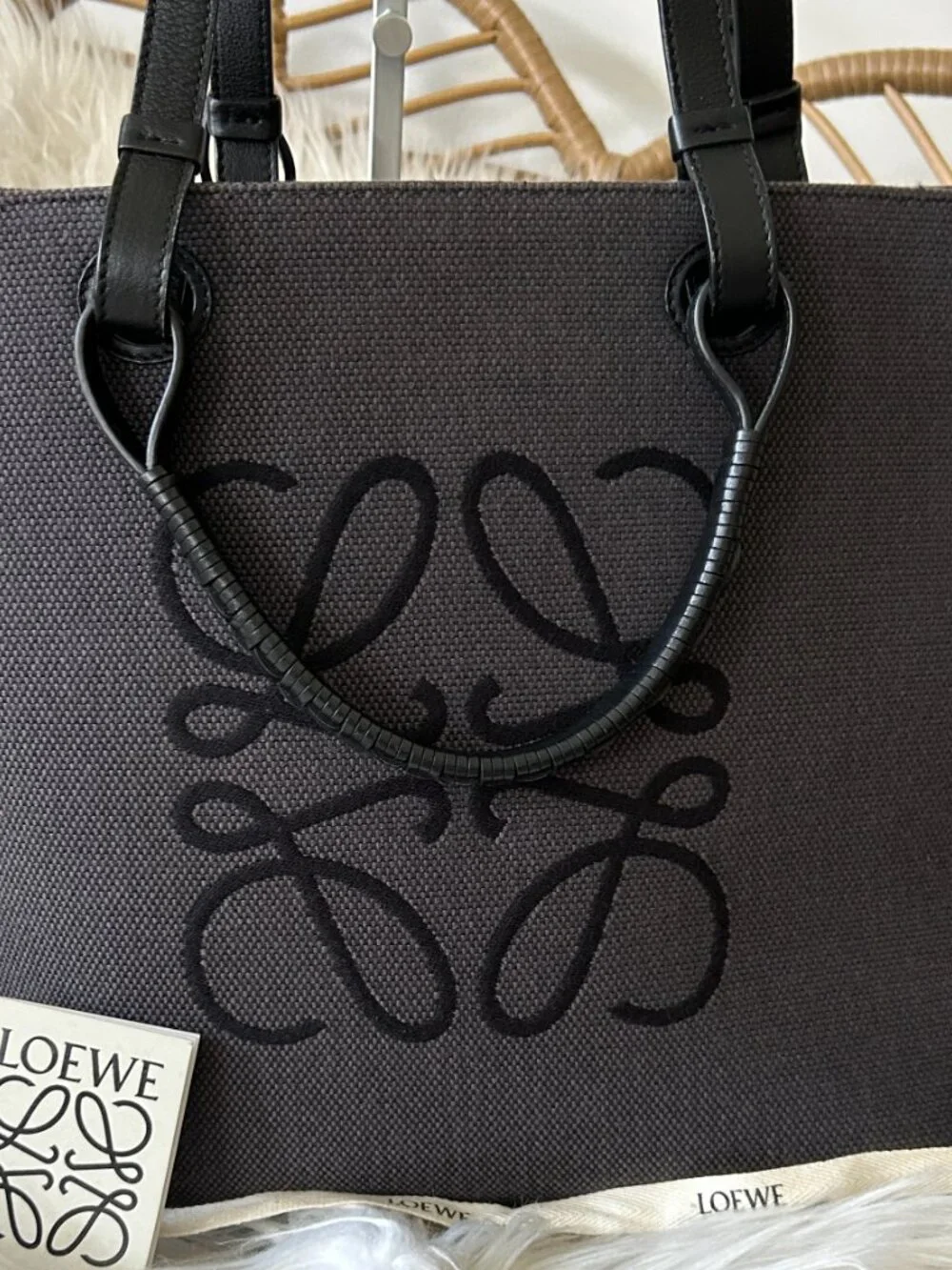 Loewe anagram tote