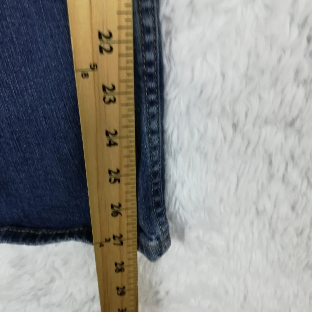 Levis levi mens