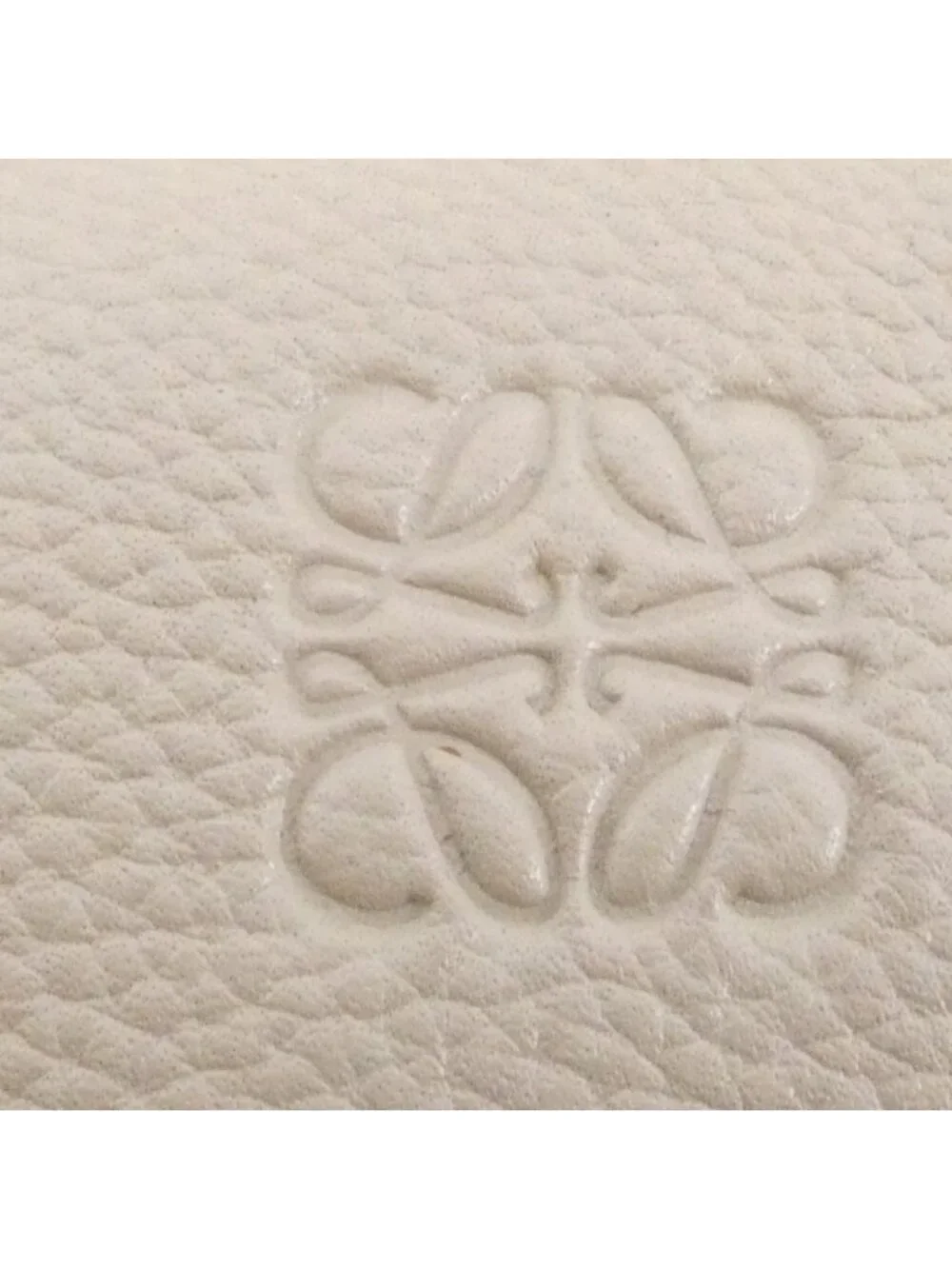 Loewe this authentic