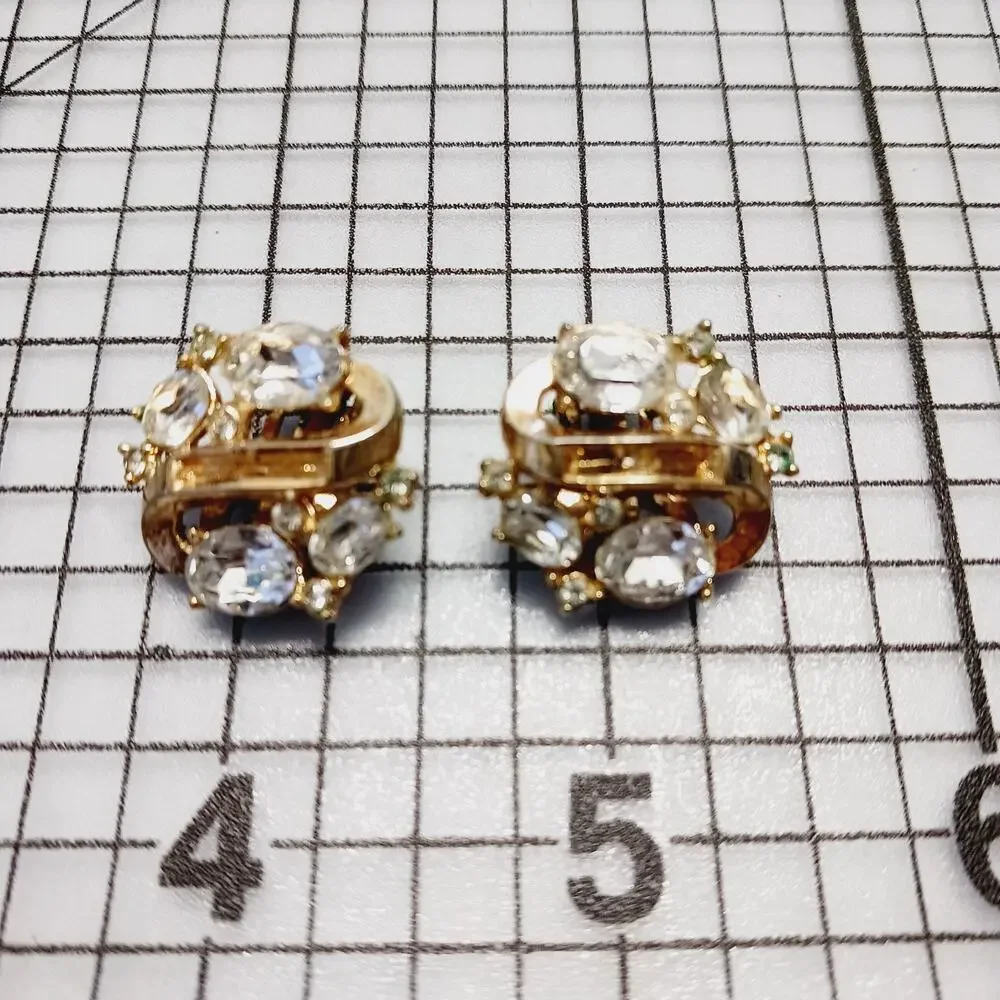 Earrings Clip VTG Trifari Gold Tone Marquise Swirl Clear Rhinestones Signed 60's