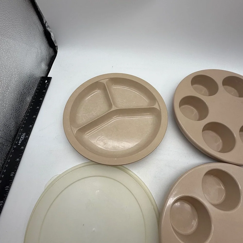 Vtg Anchor Hocking Micro-Ware Set‎ Almond Beige Egg Muffin Trays Divided Plate