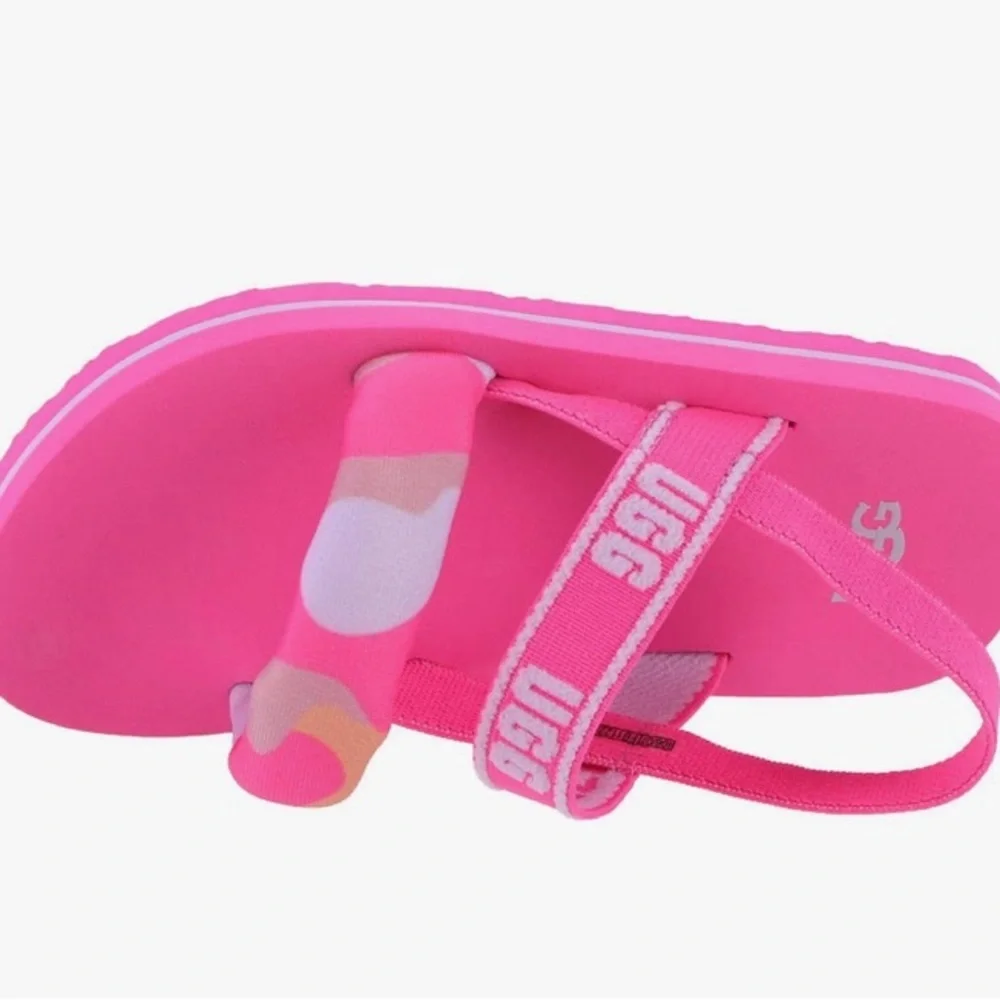 UGG kids zuma