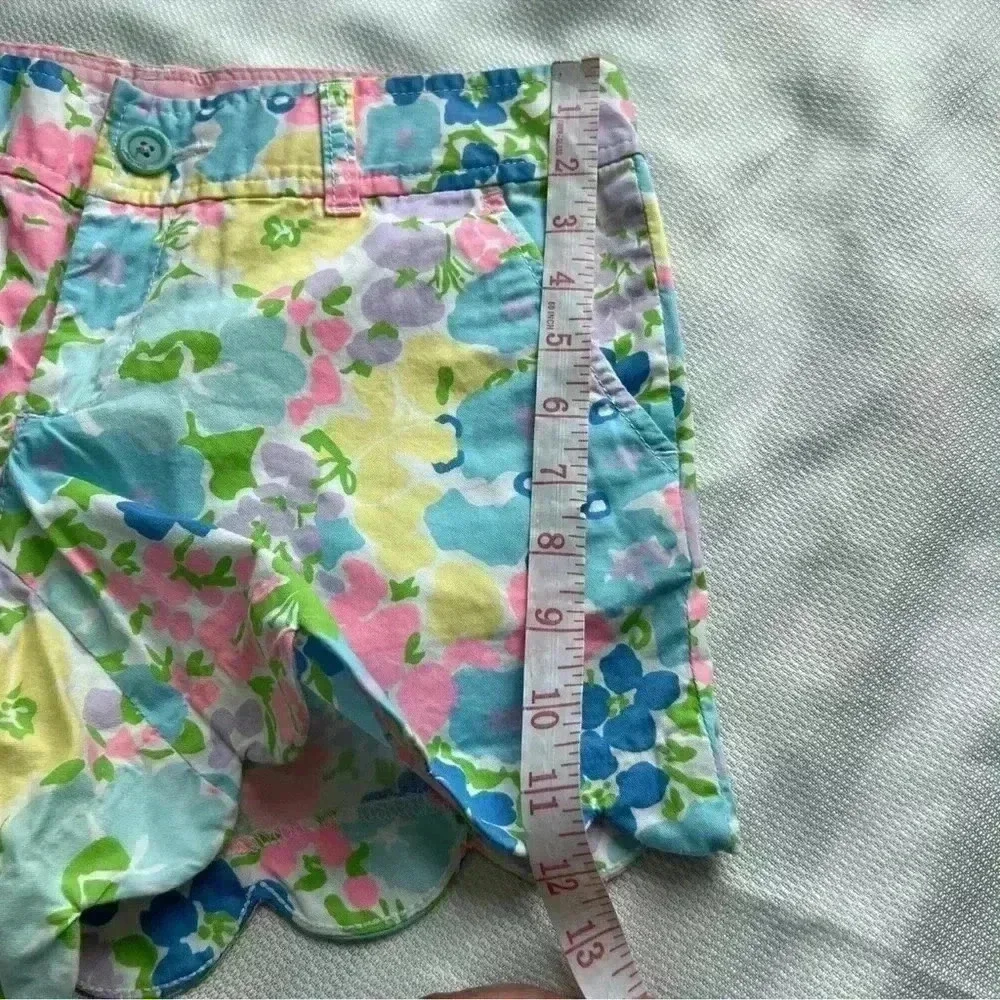 Lilly Pulitzer Buttercup Floral Shorts size‎ 2